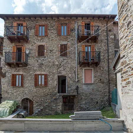 Casa Rustica - Happy Villa Rezzonico